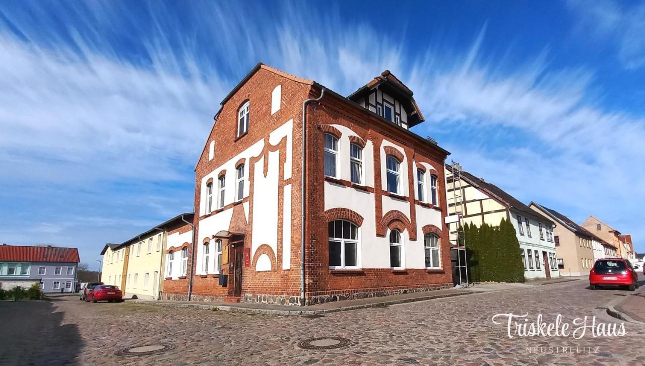 Triskele Haus - Oekologisches Gaestehaus Der Heilstaette Strelitz Neustrelitz Ngoại thất bức ảnh